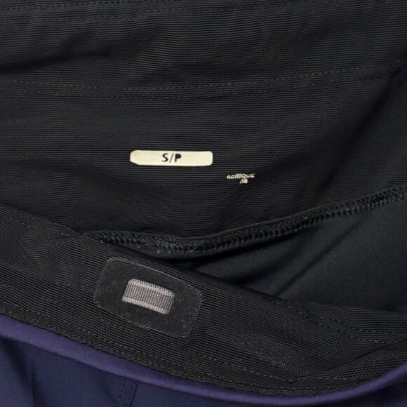 Arcteryx Lyra Shorts Women's Purple Lined Lining Drawstring Hike Running Small S - Picture 5 of 5